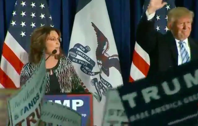 Trump Palin Rally.jpg