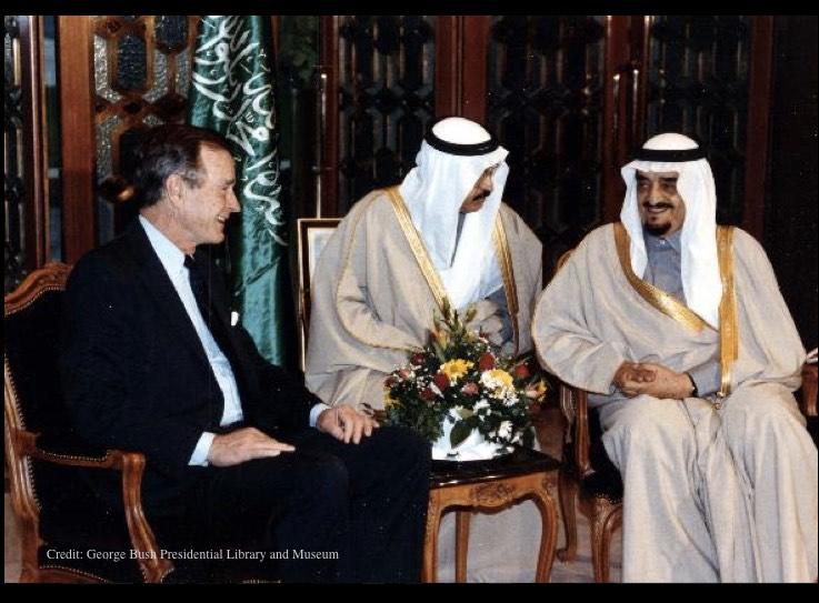 Bush meets with Saudi Arabian King Fahd in Riyadh.jpg