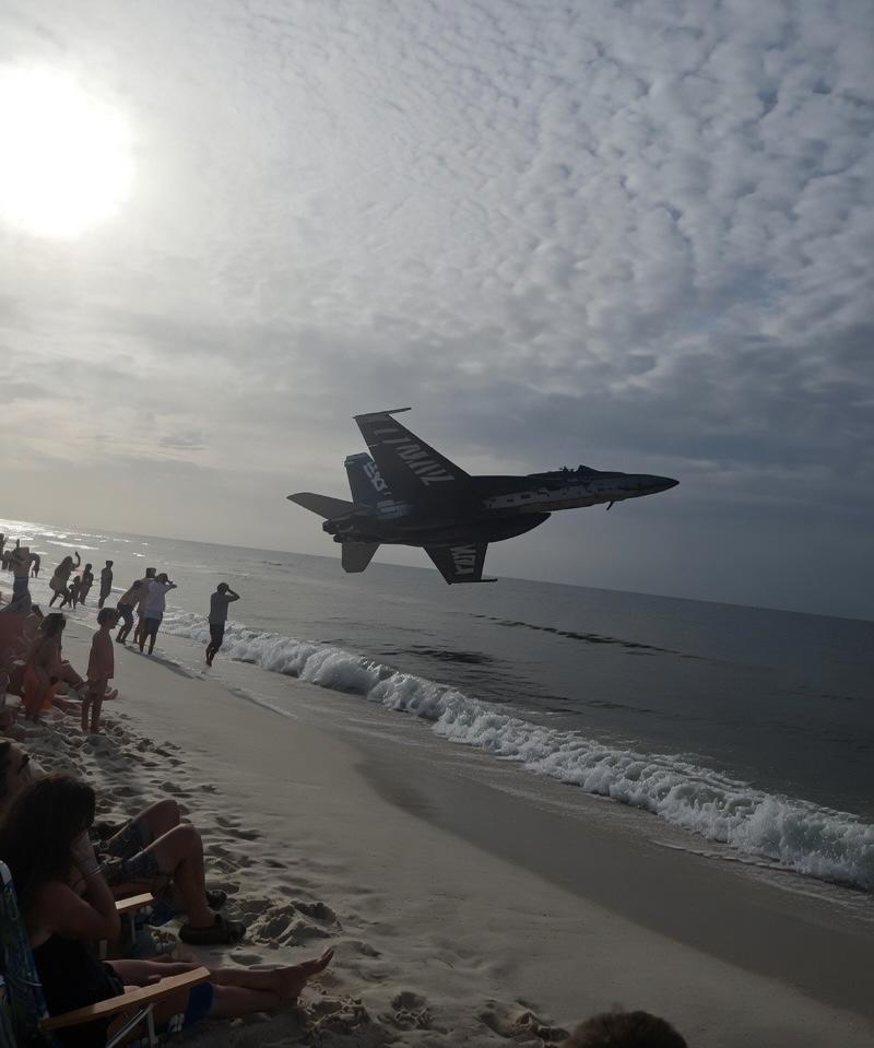 Fighter jet.jpg