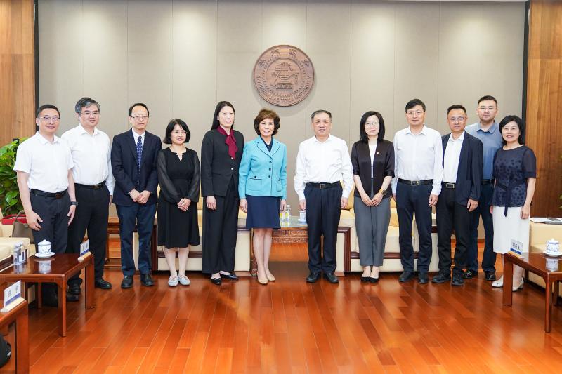 Chao in Shanghai.jpg