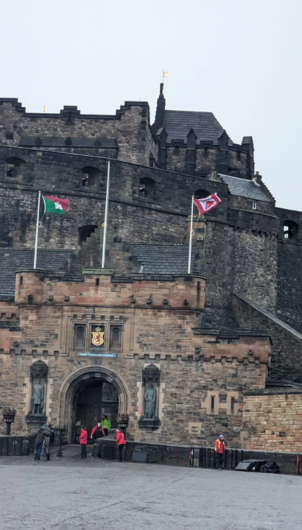 Edinburgh Castle.png