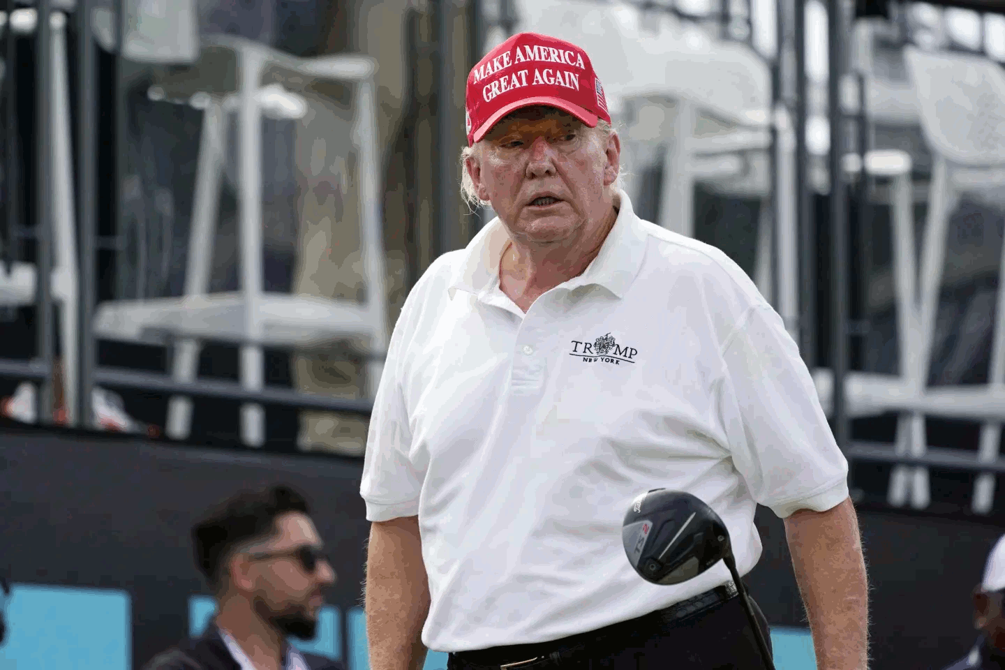 TrumpGolf.gif