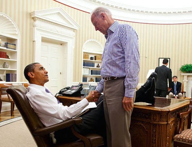 Obama Biden Oval Office.jpg