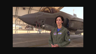 Fact Check: World's First Female F-35 Fighter Pilot Did NOT Crash 