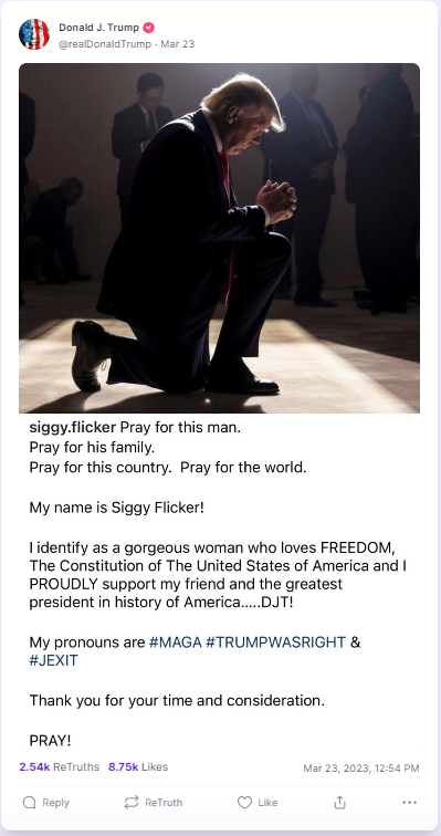 Trump praying.png