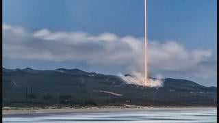 Fact Check: Photo Does NOT Show 2023 DEW Attack On Hawaii -- It's A 2018 SpaceX Launch From California