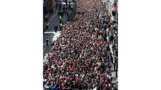 Fact Check: Photo Does NOT Show Crowd At Trump Madison Square Garden Rally -- It's Crowd In Ireland At 2011 Event With Then-President Obama