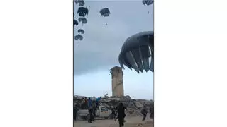 Fact Check: Video Does NOT Show China Air-dropping Aid To Gaza in 2025 -- It's USA Aid In 2024