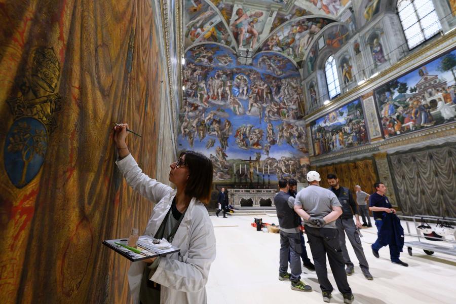 sistine restauration.jpeg