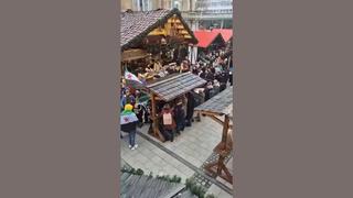 Fact Check: Video NOT 'New' And Does NOT Show Islamists Chanting 'Allah Akbar' In German Christmas Market -- 2024 Demonstration Celebrated Fall Of Syrian Dictator Assad