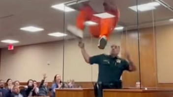Fact Check: Videos Of Prisoner Escaping Through Courtroom Ceiling After Being Sentenced To Prison Are NOT Real -- They're AI-Made