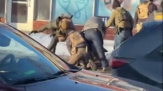 What We Know About Claim Minneapolis Man Killed By ICE Was Disarmed Seconds Before Shooting 