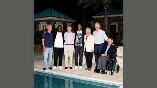 Fact Check: Fake 2006 Group Photo Of Jeffrey Epstein With Bill and Hillary Clinton, Diddy, Bill Gates, Jay-Z, and Stephen Hawking Is Fabricated