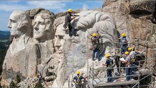 Fact Check: FAKE Photo Shows Trump's Face Being Carved Onto Mount Rushmore