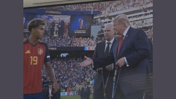 Fact Check: Lamine Yamal Did NOT Show V Sign To Avoid Shaking Hands With Trump 