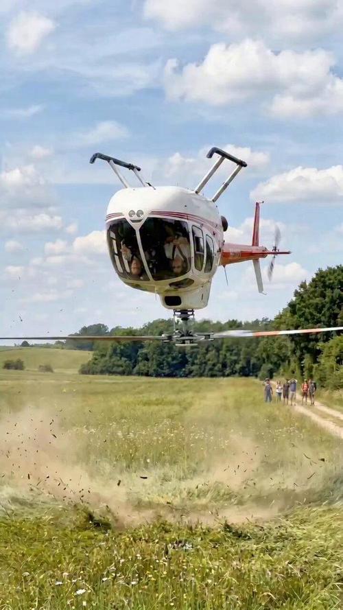 chopperthumbnail.jpg