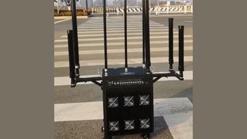 Fact Check: Photo Does NOT Show A Signal Jammer Installed By Police In Dover To Block Anti-Immigration Protest Livestreams