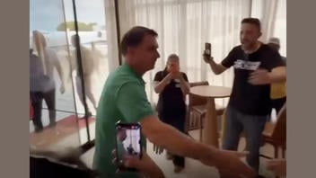 Fact Check: Video Does NOT Show Flávio Bolsonaro Arriving In The U.S. -- It Predates His Post-Defeat Landing In Florida